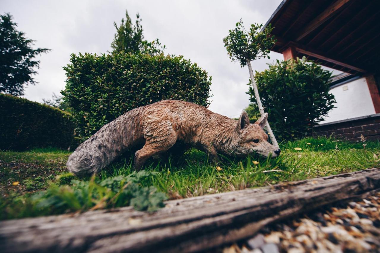 Fox Country Inn High Wycombe Eksteriør bilde